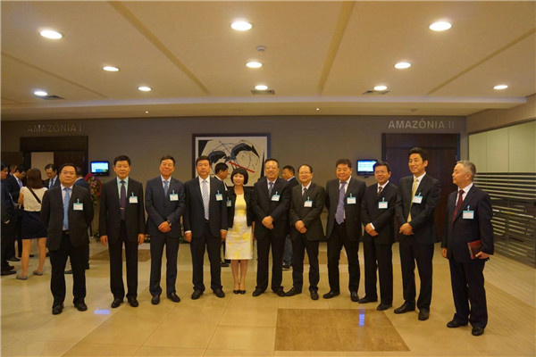 15組織陜西省經(jīng)貿(mào)代表團出訪美國Organizing Shaanxi Economic and Trade Delegation to Visit America.jpg